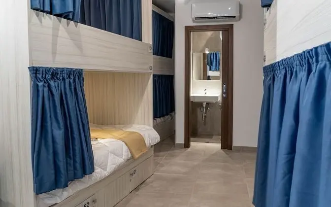 Basic Ortak Ranzalı Oda, 1 Tek Kişilik Yatak, Koy Manzaralı