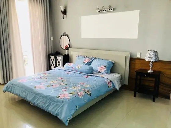 Ev, 4 Yatak Odası, Sigara İçilmez, Şehir Manzaralı