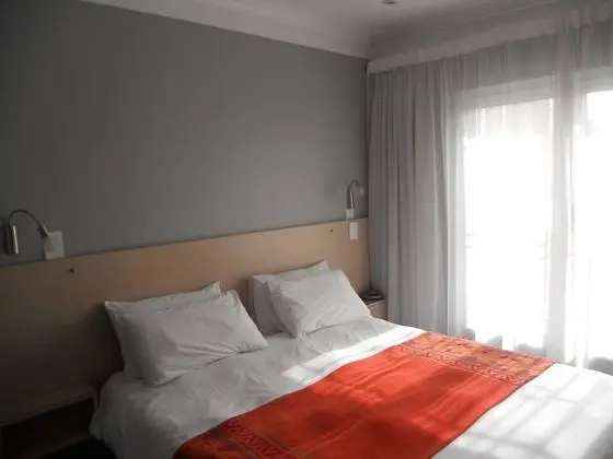 Basic Tek Büyük Yataklı Oda