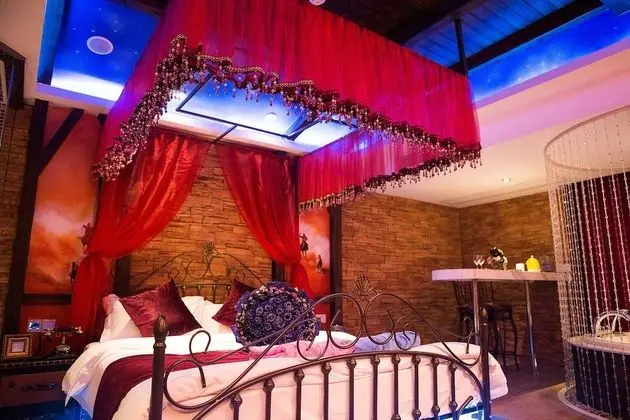 Romantic Tek Büyük Yataklı Oda, 1 Yatak Odası
