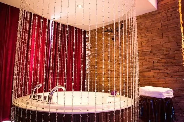 Romantic Tek Büyük Yataklı Oda, 1 Yatak Odası