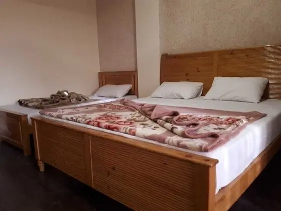 Deluxe Üç Kişilik Oda, Birden Çok Yatak, Sigara İçilmez