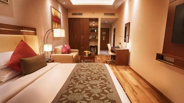 Deluxe King Room