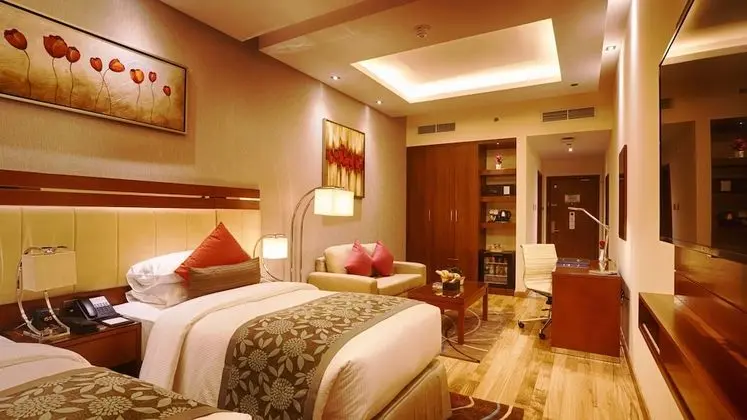 Deluxe King Room