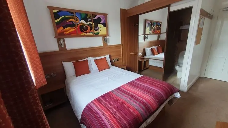 Tek Büyük Yataklı Oda (Small)