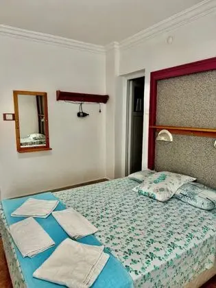 Balkonlu Standart üç kişilik oda