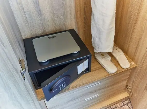 Classic Connecting Room