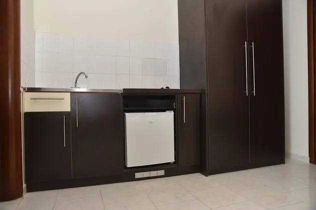 Standard Stüdyo, Havuz Manzaralı