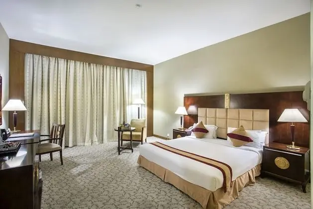 Deluxe Tek Kişilik Oda, 1 Çift Kişilik Yatak, Sigara İçilebilir, Şehir Manzaralı