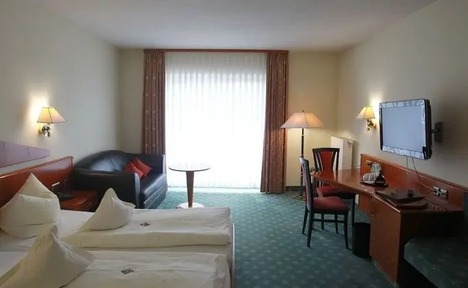 Premium Tek Büyük Yataklı Oda, Balkon
