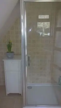 Tek Büyük Yataklı Oda (Junior Suite)