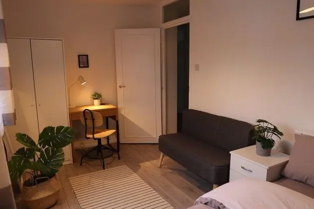 Standard Tek Büyük Yataklı Oda, Ortak Banyo (Room 1)