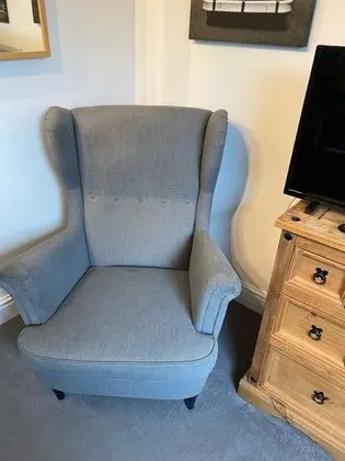 Tek Büyük Yataklı Oda, Ortak Banyo (2)