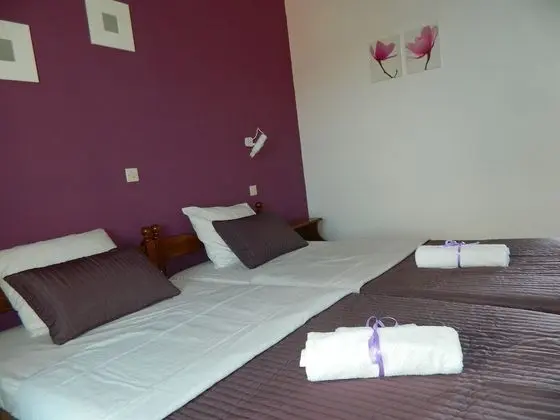 Tek Büyük veya İki Ayrı Yataklı Oda