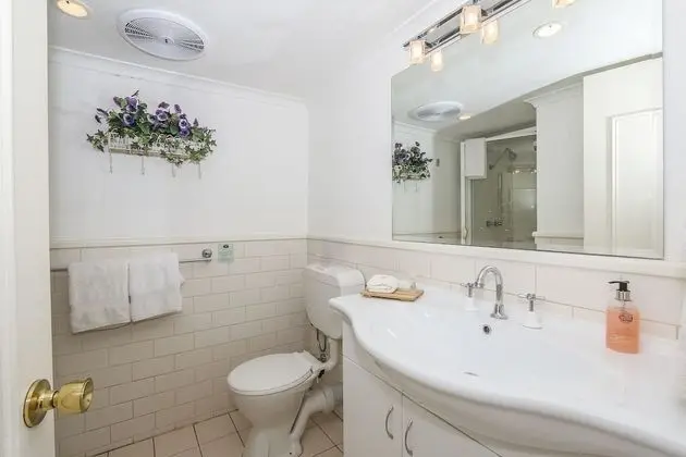 Deluxe Kır Evi, 1 En Büyük (King) Boy Yatak, Sigara İçilmez, Havuz Manzaralı