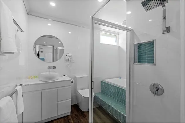 Süit, Jakuzi (Spa Suite)