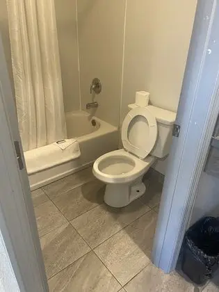 Standard Oda, 2 Büyük (Queen) Boy Yatak