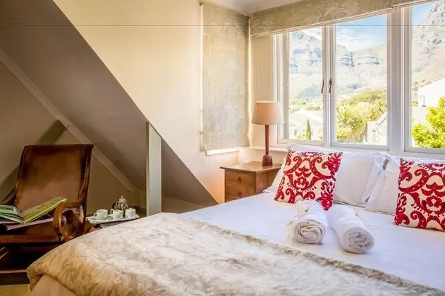 Classic Tek Büyük Yataklı Oda (En-suite)