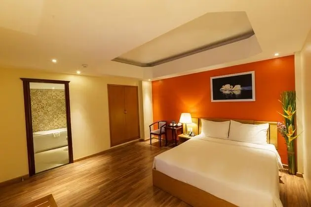 Deluxe Tek Büyük Yataklı Oda, Penceresiz