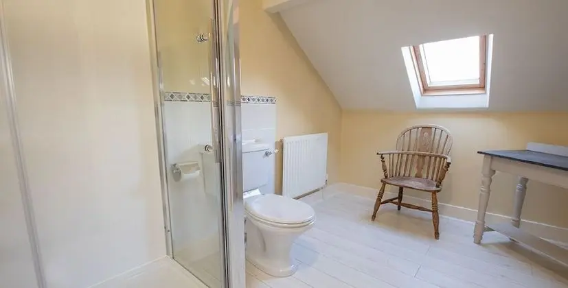 Tek Büyük veya İki Ayrı Yataklı Oda (55 steps to Third Floor, Room 14)