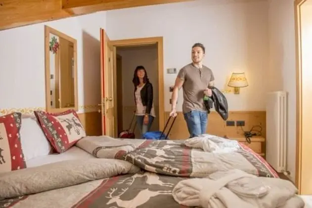 Standard Tek Büyük veya İki Ayrı Yataklı Oda