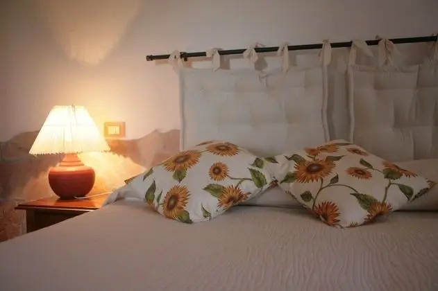 Classic Tek Büyük Yataklı Oda (Girasole)