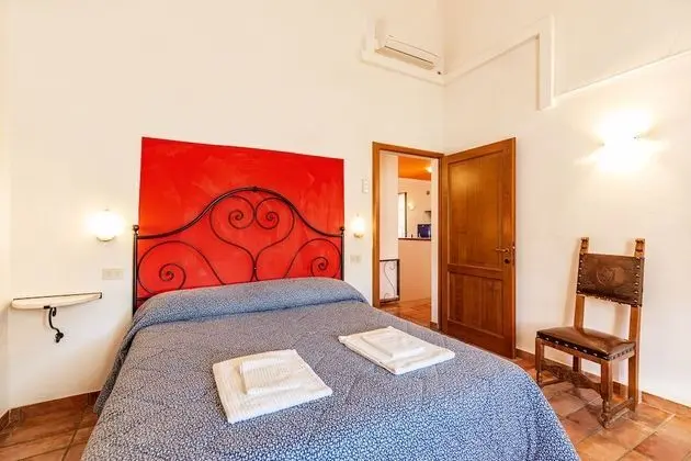 Family Apart Daire, Birden Çok Yatak, 2 Banyolu, Bahçeli (Rosemary apt with shared pool family)