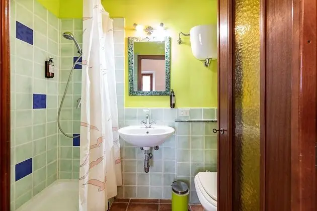 Family Apart Daire, Birden Çok Yatak, 2 Banyolu, Bahçeli (Rosemary apt with shared pool family)