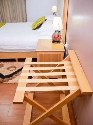 Standard Tek Büyük Yataklı Oda