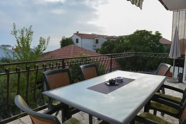 Apart Daire (Rosemary - gorgeous garden - A1(4+1))