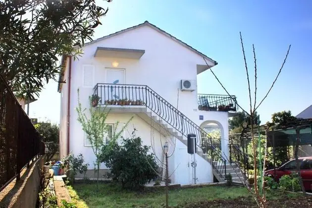 Apart Daire (Rosemary - gorgeous garden - A1(4+1))