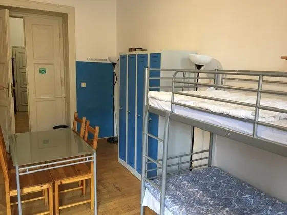 Oda Capacity 5 With Shared Bathroom