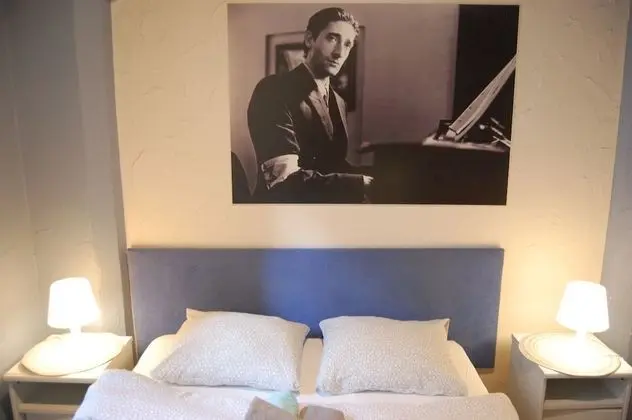 Standard Tek Büyük Yataklı Oda, 1 Çift Kişilik Yatak, Özel Banyo, Şehir Manzaralı