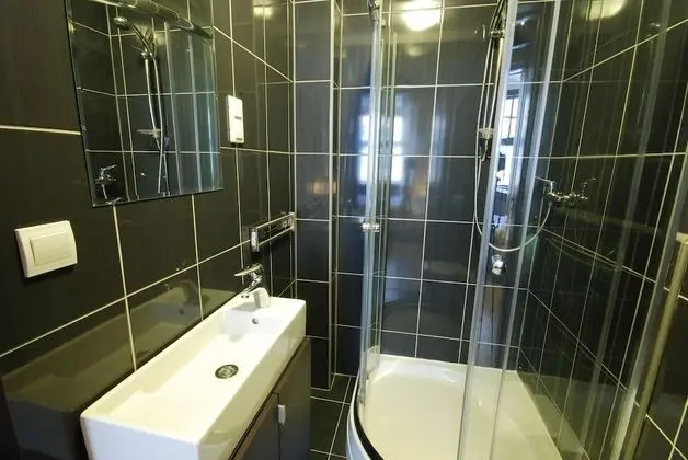 Standard Tek Büyük Yataklı Oda, 1 Çift Kişilik Yatak, Özel Banyo, Şehir Manzaralı