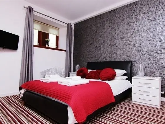 Deluxe Tek Büyük Yataklı Oda, Banyolu/Duşlu