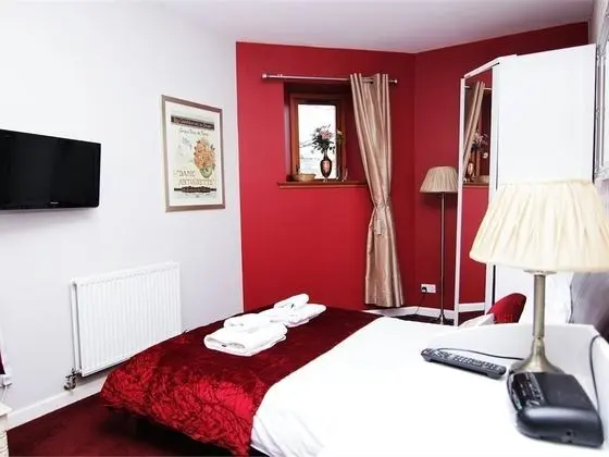 Deluxe Tek Büyük Yataklı Oda, Banyolu/Duşlu