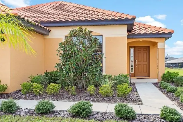 Villa (2569ROSEMONT)
