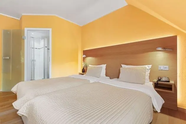 Comfort Tek Büyük Yataklı Oda