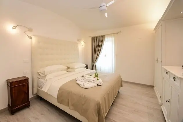 Deluxe Süit, Kısmi Göl Manzaralı