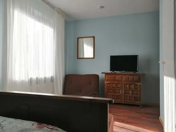 Tek Büyük Yataklı Oda