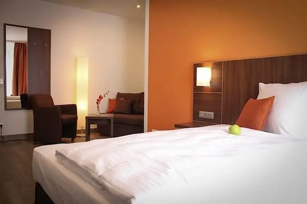 Deluxe Tek Büyük Yataklı Oda (2 Adults + 2 Children)