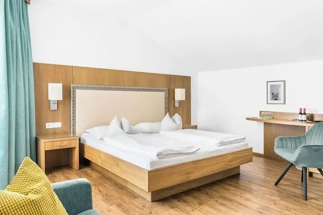 Tek Büyük Yataklı Oda, Balkon