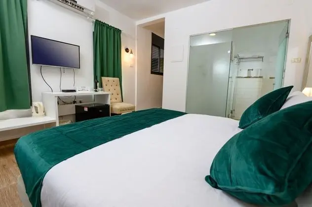 Comfort Tek Büyük Yataklı Oda