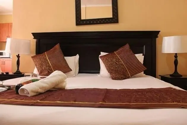 Luxury Tek Büyük veya İki Ayrı Yataklı Oda