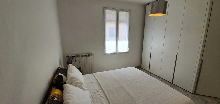 Apart Daire, 1 Büyük (Queen) Boy Yatak