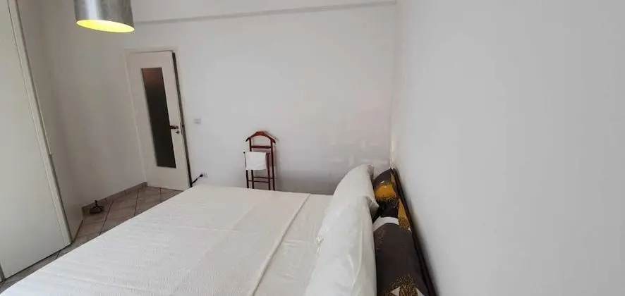 Apart Daire, 1 Büyük (Queen) Boy Yatak