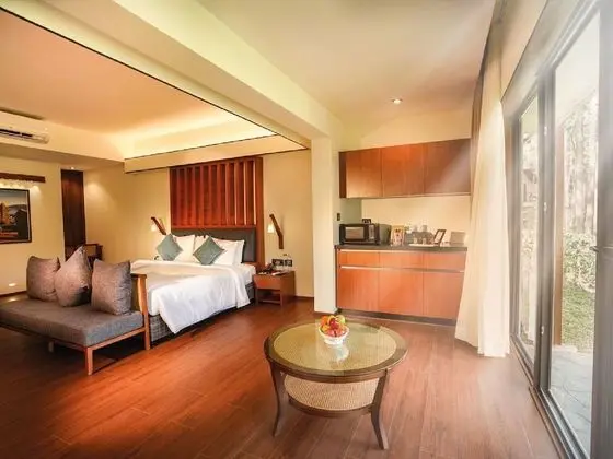 Luxury Tek Büyük Yataklı Oda, 1 En Büyük (King) Boy Yatak (Cardamom Studio)