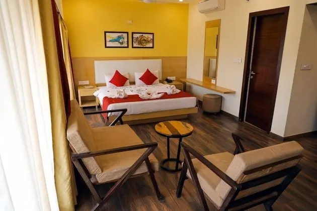 Deluxe Tek Büyük Yataklı Oda, 1 Çift Kişilik Yatak, Sigara İçilmez, Avlu Manzaralı