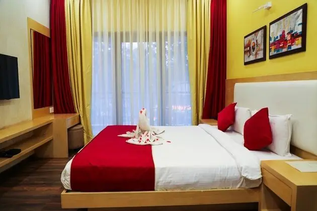 Royal Tek Büyük Yataklı Oda, 1 Yatak Odası, Avlu Manzaralı