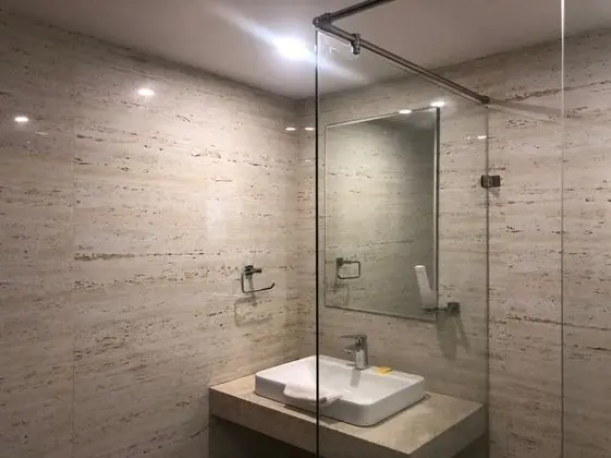 Royal Tek Büyük Yataklı Oda, 1 Yatak Odası, Avlu Manzaralı